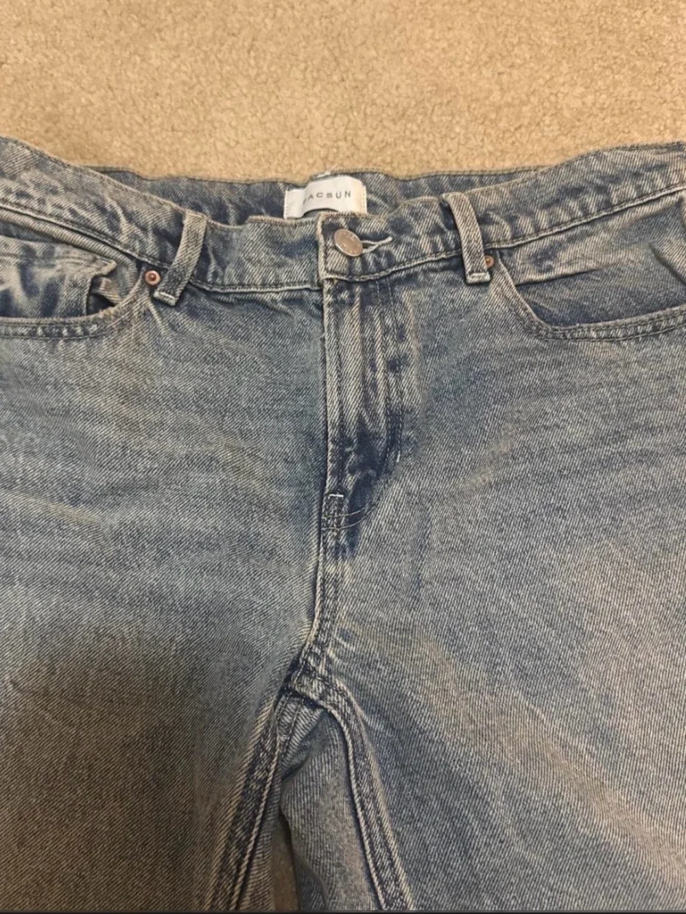 PacSun Women's Light Blue Relaxed Straight Jeans